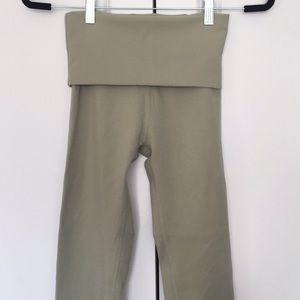 FINAL PRICE Free People cropped capri leggings